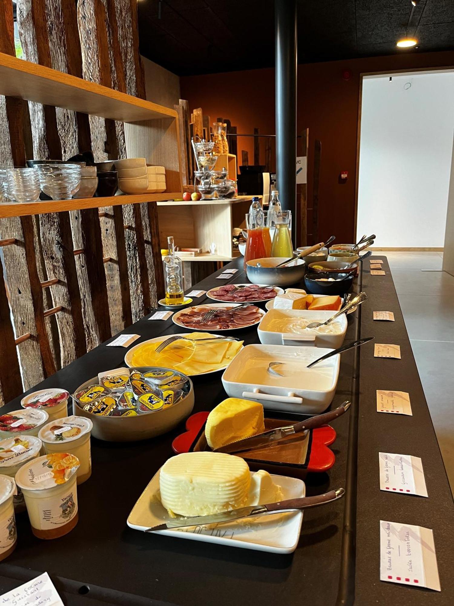 Hostellerie La Claire Fontaine, Logis Hotels & Spa La-Roche-en-Ardenne Ngoại thất bức ảnh